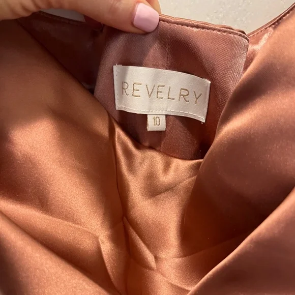 Never worn! Formal dress. Rust color - Picture 4 of 4